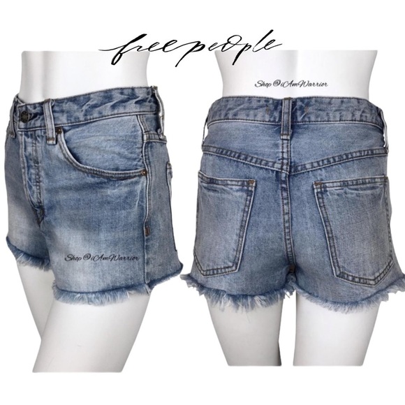 Free People high waisted frayed raw hem shorts *shop@iamwarrior - Picture 4 of 9